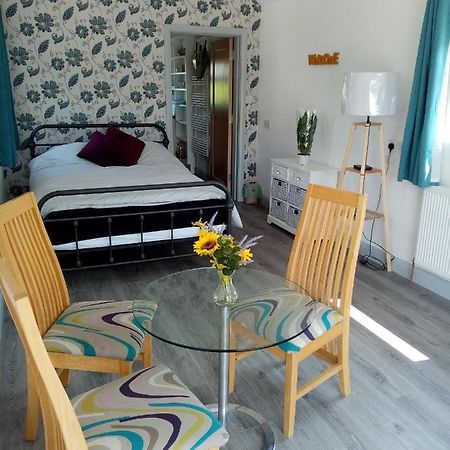 Up On The Hill Apartment Kinawley Ngoại thất bức ảnh