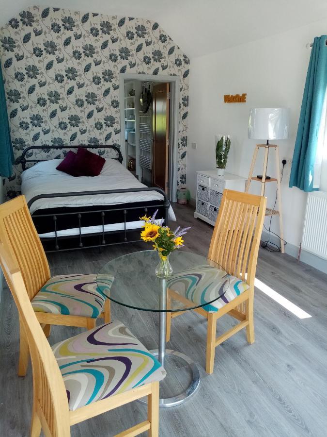 Up On The Hill Apartment Kinawley Ngoại thất bức ảnh
